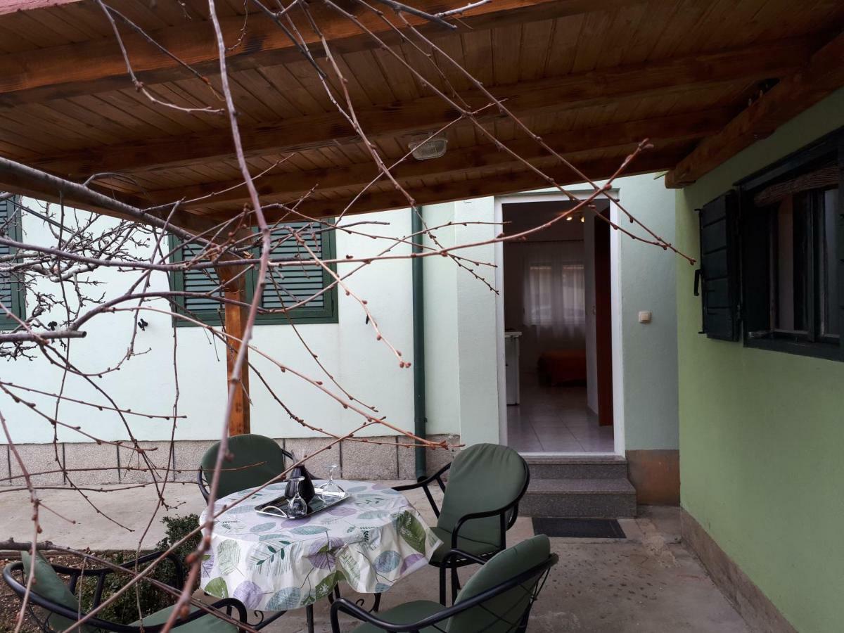 טרוגיר Seaside Apartment For 2 P מראה חיצוני תמונה